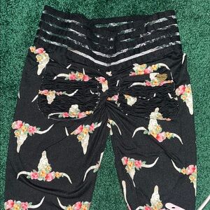 Cute booty lounge leggings new